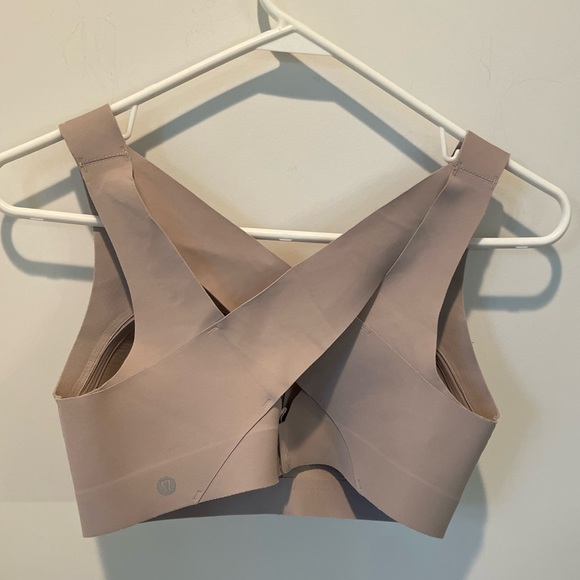 Lululemon enlite bra tan size C36 - Picture 8 of 10